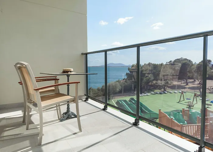 Fergus Cap Roig 4* ランポーヤ