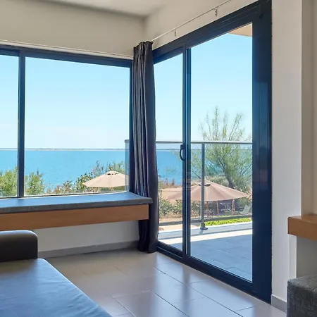 Fergus Cap Roig 4*
